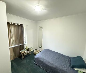 2 BEDROOM, 1 BATHROOM UNIT IN GILLEN - MODERN AND STYLISH - Photo 3