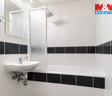 Pronájem bytu 2+1 57 m², Myslbekova 2448, Česká Lípa - Фото 5
