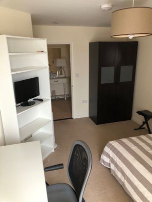 Room in a Shared Flat, Thames Court, NW6 - Photo 1