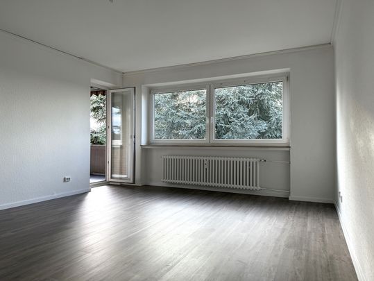 Zwei Balkone, modern und frisch renoviert | 4,5 Zimmer auf ca. 96m² in Gelsenkirchen-Buer - Photo 1