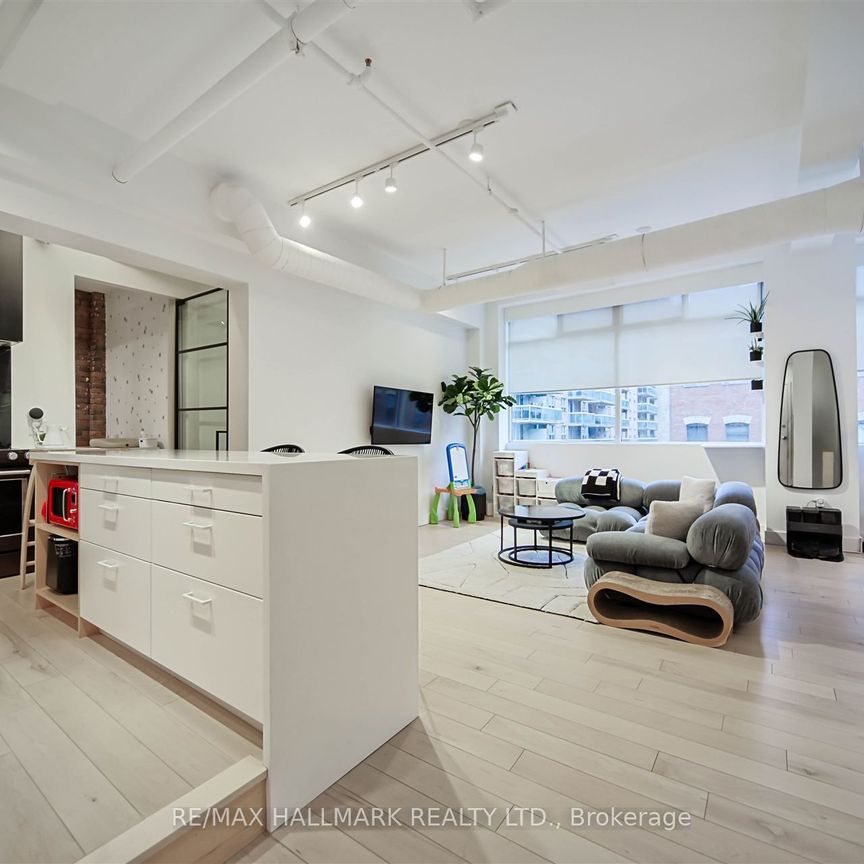 Imperial Lofts #301 - Photo 1