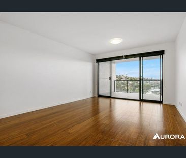 Modern Two-bedroom Apartment in a Convenient Mount Gravatt Location - Photo 1