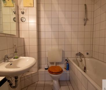 Attraktive 2-Zimmer-Wohnung mit Balkon in Düsseldorf-Benrath - Foto 4