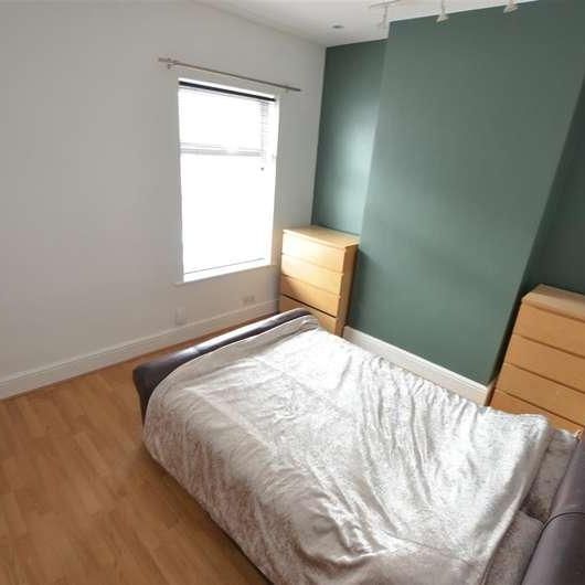 Oxford Street, Penkhull, Stoke-on-trent, ST4 - Photo 1