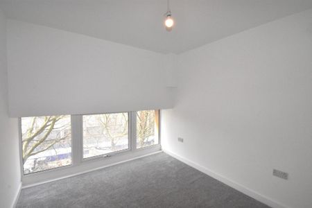 2 bedroom duplex to rent - Photo 3