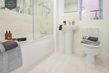 2 bedroom semi-detached house to rent - Photo 5