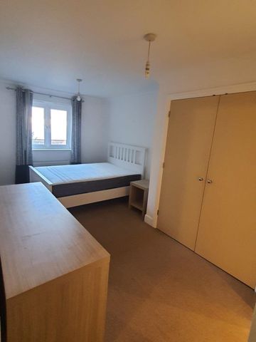 2 Bed Flat, Hulse Road, SO15 - Photo 2