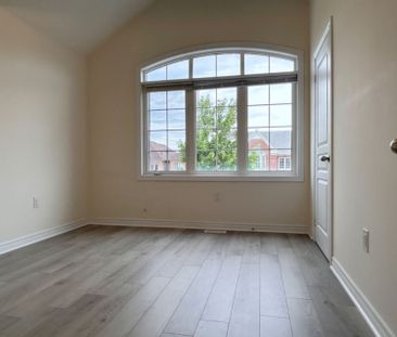 For Lease - 202 Harbord Street, Markham, Ontario - Photo 3