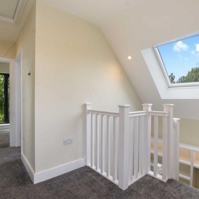 2 bedroom detached house to rent - Photo 1