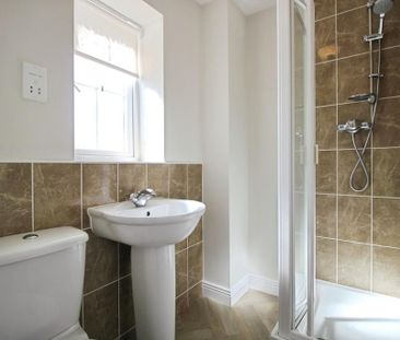 5 bedroom detached house to rent - Photo 6
