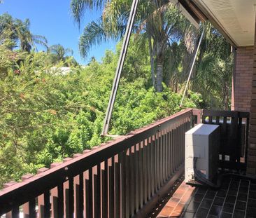 Spacious 2 bedroom unit in Mackay CBD - Photo 3