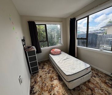 A home by Hornby mall with plenty of outdoor space - Photo 4