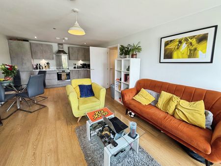 2 bedroom apartment to rent - Photo 5
