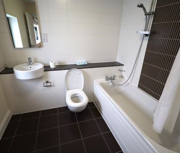 Corner Farm Place Pennine Way, HP2 5PN, Hemel Hempstead - Photo 5