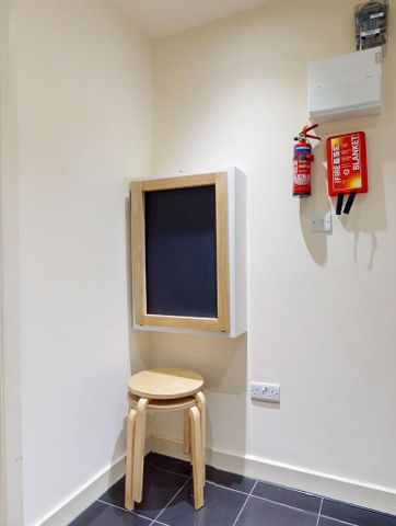 Studio to rent - Photo 3