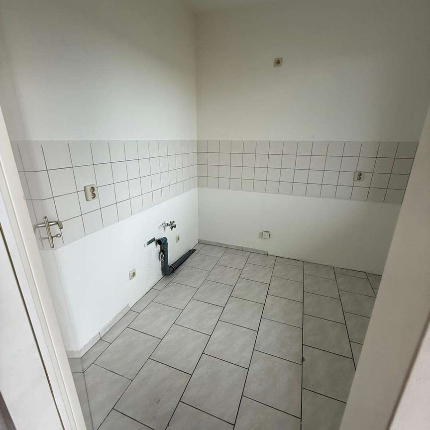 Stilvolle 2-Raum-Wohnung in Bitterfeld - Photo 1