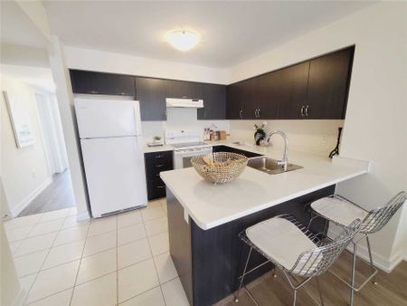 For Lease - 60 Parrotta Drive Unit# 279, Toronto, Ontario - Photo 5