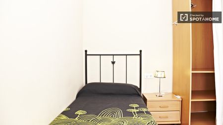 barcelona, Catalonia 08014 - Photo 2