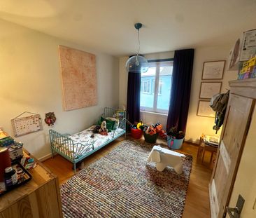 3-ROOM APARTMENT IN ZURICH, FURNISHED, TEMPORARY - Photo 2