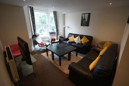 Brentwood Avenue, Newcastle Upon Tyne - Photo 4
