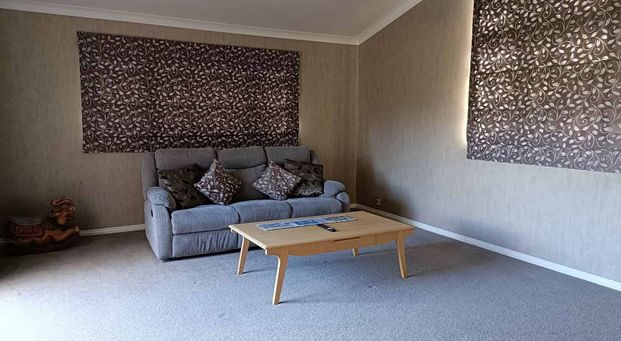 4BR Maunu Retreat with gorgeous views - Photo 1