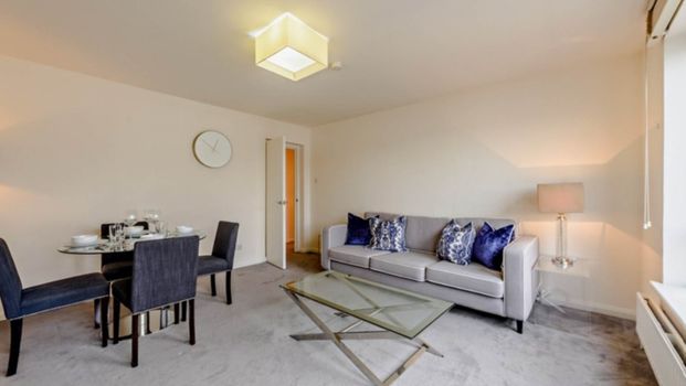 2 bed flat to rent - Photo 1