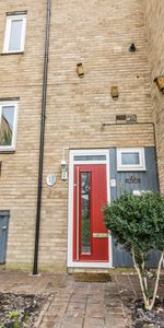 The Silver and Grey Property Room 3 - Photo 4