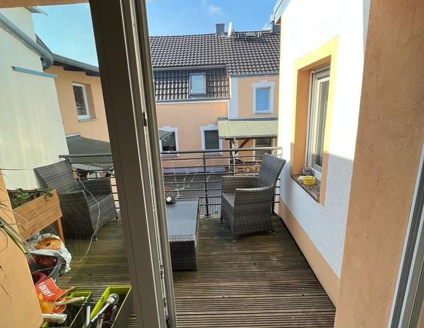 Hochwertige 3-Raum-Wohnung mit Balkon in Weisswasser zu vermieten - Foto 1