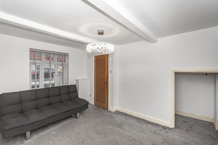 3 bedroom house to rent - Photo 2