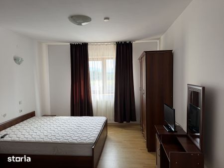 apartament 2 cam ,balcon , parcare aproape de Shopping City - Photo 2