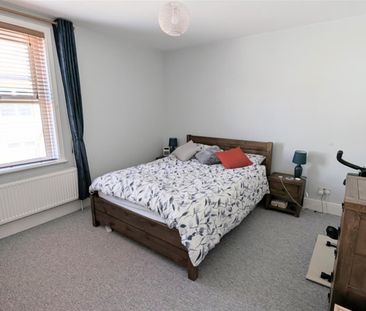 Tapton Bank, Crosspool, Sheffield - Photo 6