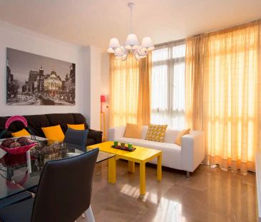 Piso de alquiler en Arabial, Rosaleda - Juventud - Photo 2