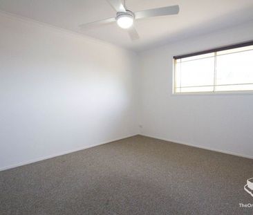 Location, location location - Photo 4