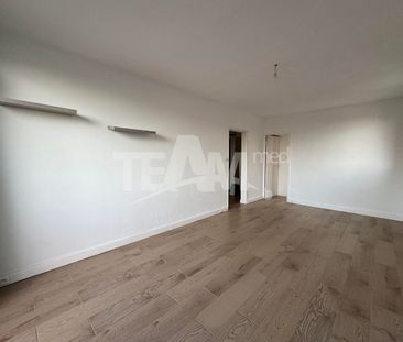 Location Appartement 3 pièces 52m² SETE 34200 - Photo 2