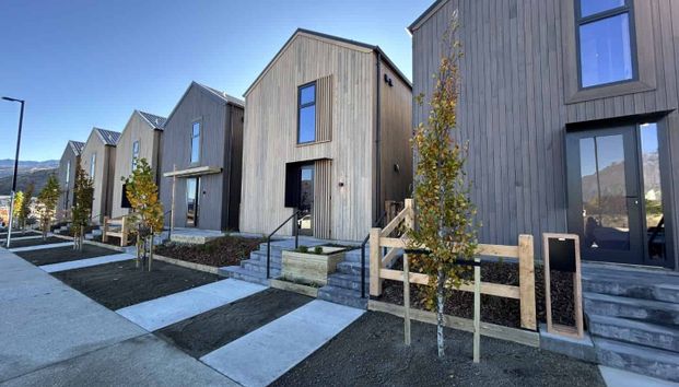 6 Hall Street, Frankton - Photo 1