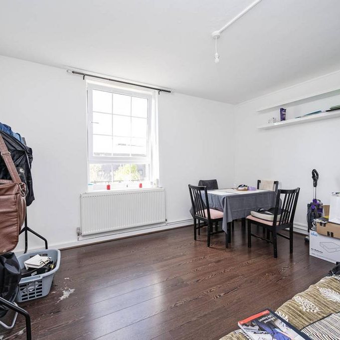 1 bedroom flat to rent - Photo 1