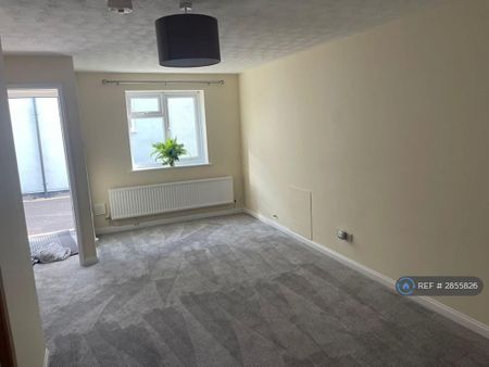 3 bedroom terraced house to rent - Photo 3