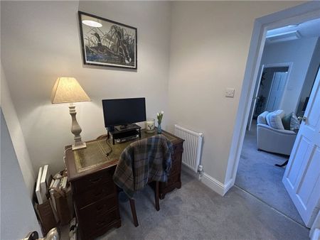 Available November, we offer to you 25 The Lodges, a beautiful two bedroomed character cottage located in the sought-after village of Skelton-on-Ure which forms part of the delightful Newby Hall Estate. - Photo 4