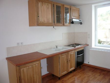 Location Appartement 3 pièces 69m² - Photo 3