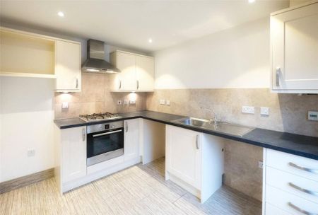 3 bedroom end of terrace house to rent - Photo 5