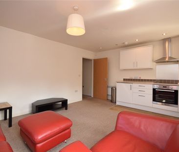 Troy Hill, Morley, Leeds, West Yorkshire, LS27 8GF - Photo 4