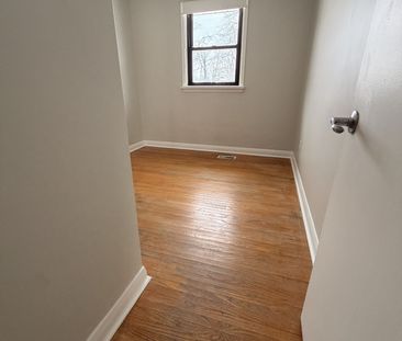 For Lease - 1 Vine Street Unit# Main, Barrie, Ontario - Photo 4