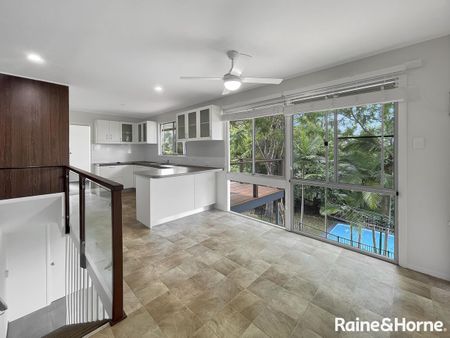 4 Gem Road, Kenmore, QLD 4069 - Photo 2