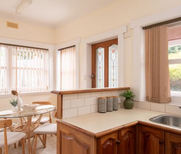 Feel at home, Living Here - Photo 4