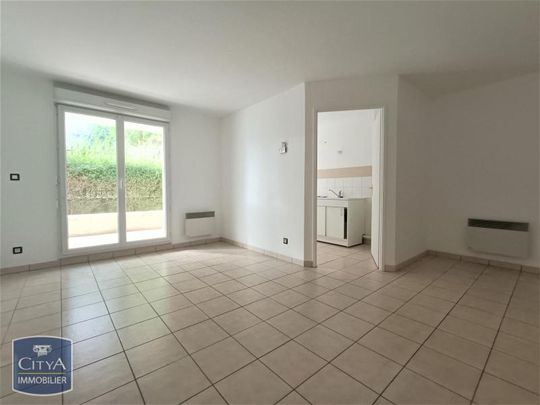 Location Appartement 4 pièces 88m² EPERNAY 51200 - Photo 1
