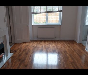 3 Bed Flat, Gifford Drive, G52 - Photo 4