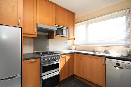 1 bedroom house to rent - Photo 2