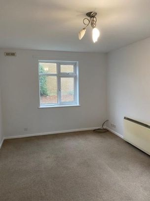 1 BED Flat To rent - Photo 1
