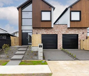 High End Living Personified - Photo 4