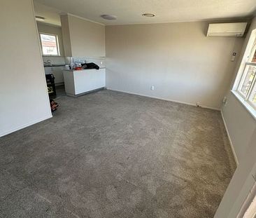 3 Bedroom unit in Papatoetoe - Photo 2